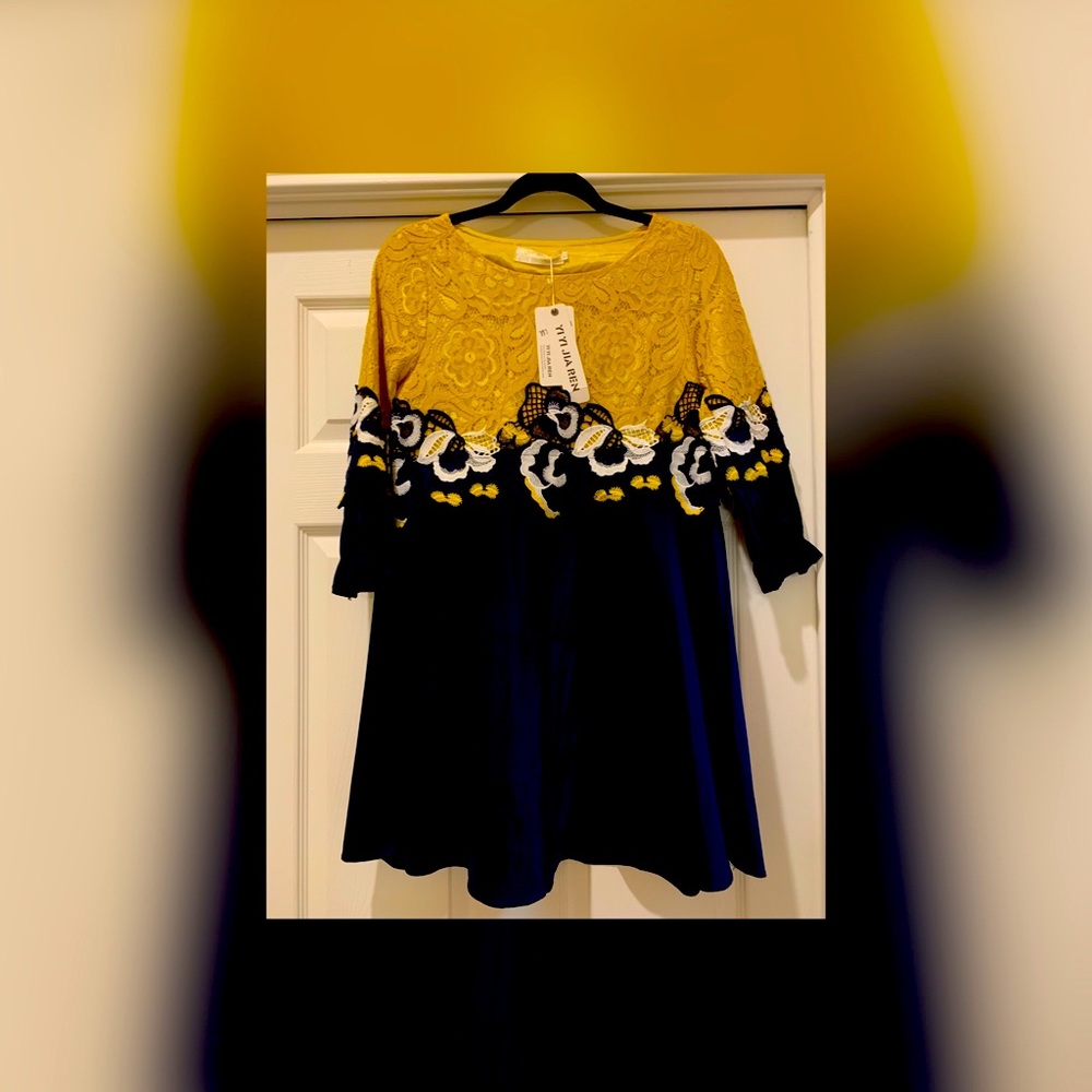 Beautiful brand new midi dress